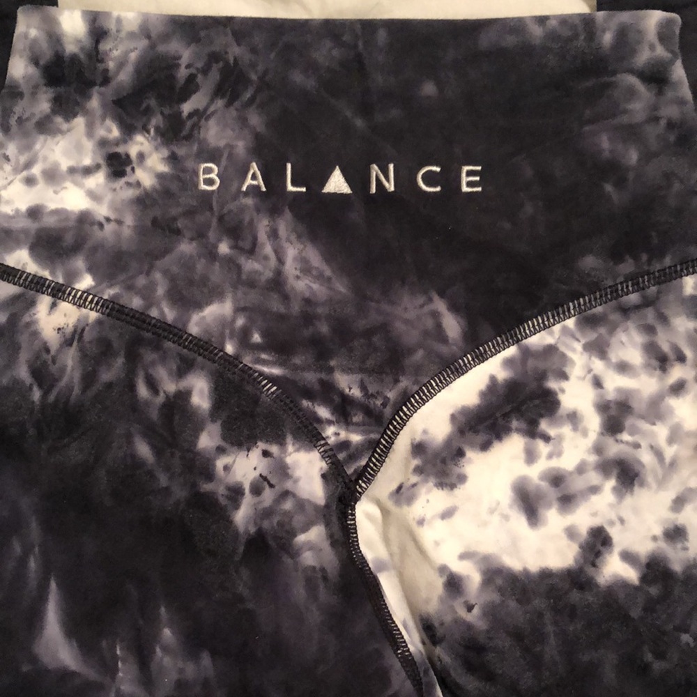 Balance Athletica Avalanche size XS - Picture 4 of 4